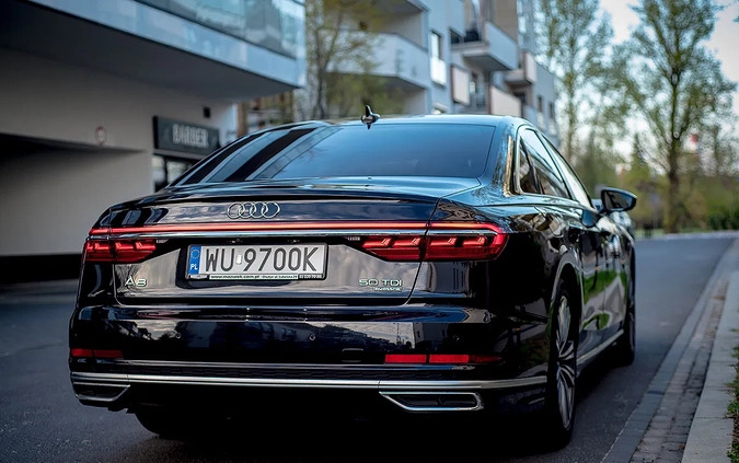 Audi A8 cena 220000 przebieg: 148000, rok produkcji 2018 z Warszawa małe 211